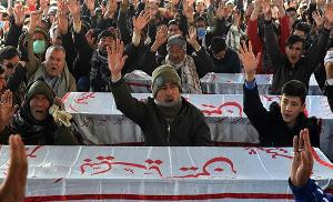 Pakistan’s Shia Muslims continue protest, refuse to bury d...